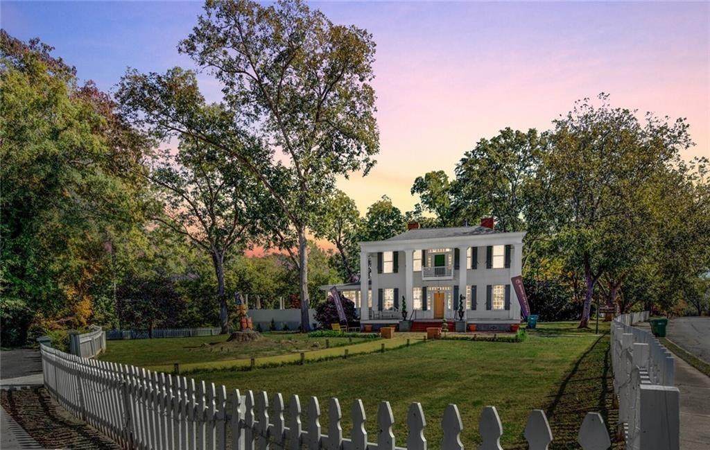 421 Greene Street - Photo 1