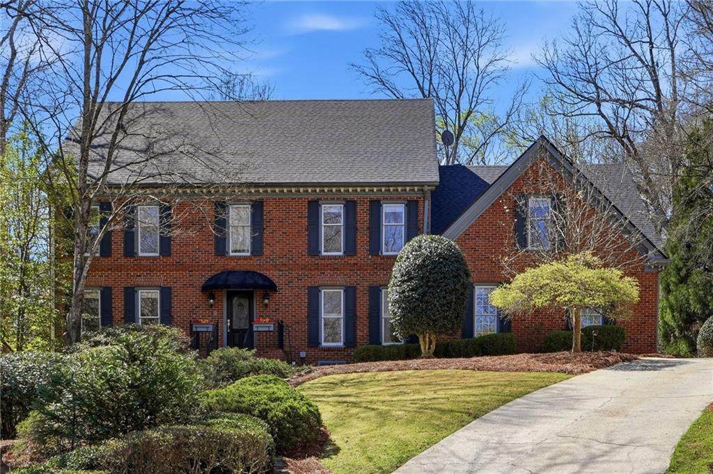 7300 Chattahoochee Bluff Drive - Photo 1
