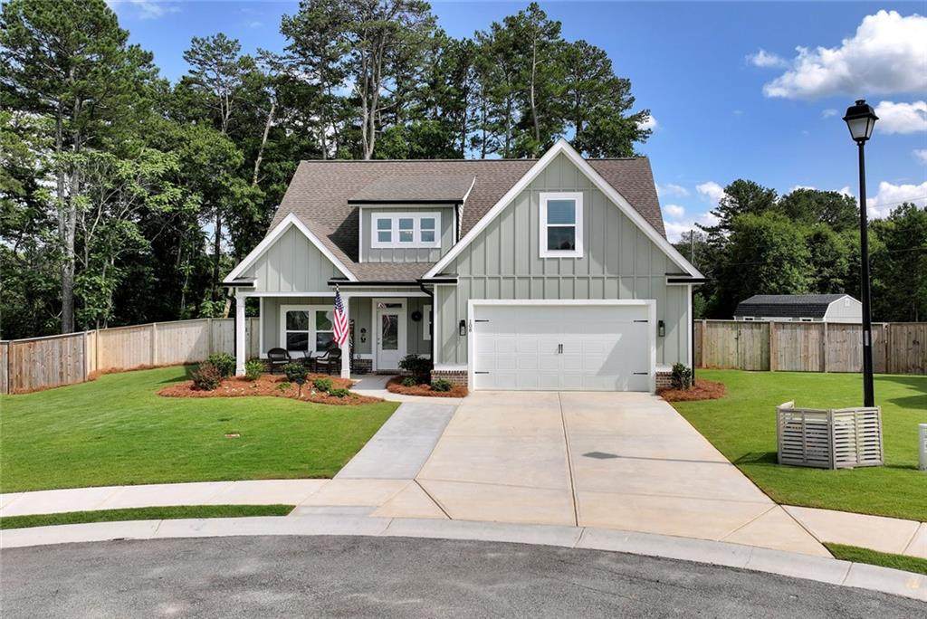 108 Richmond Circle - Photo 1