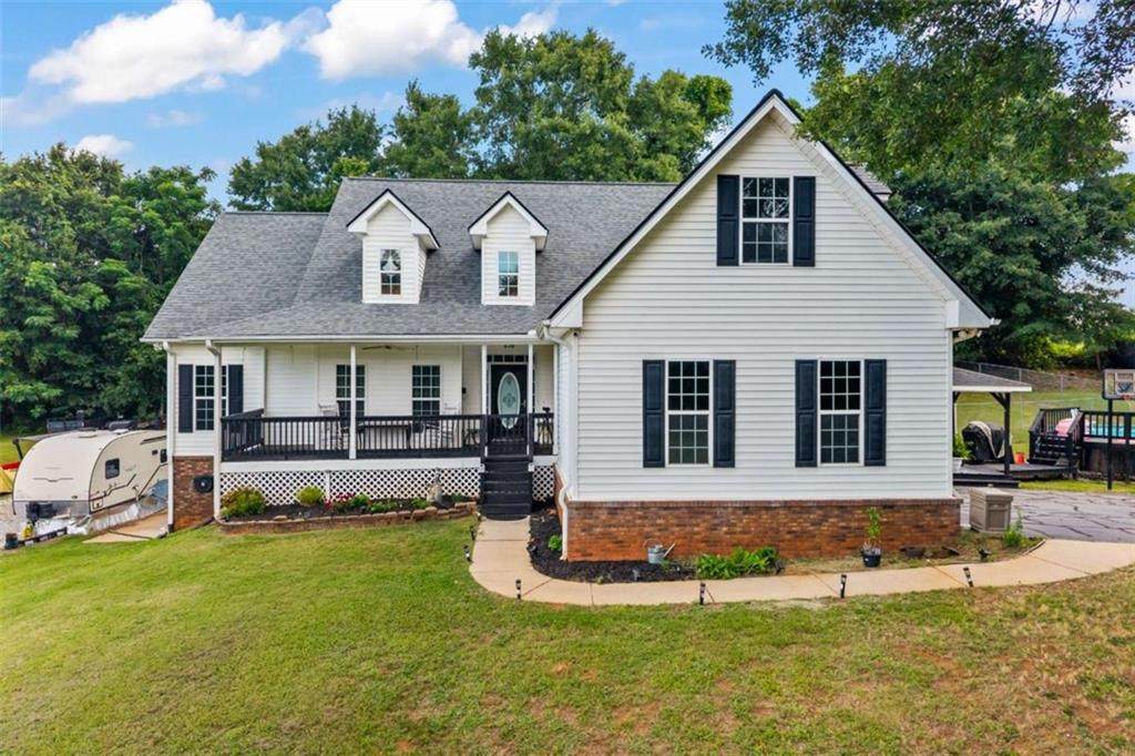 238 Apple Valley Road - Photo 1