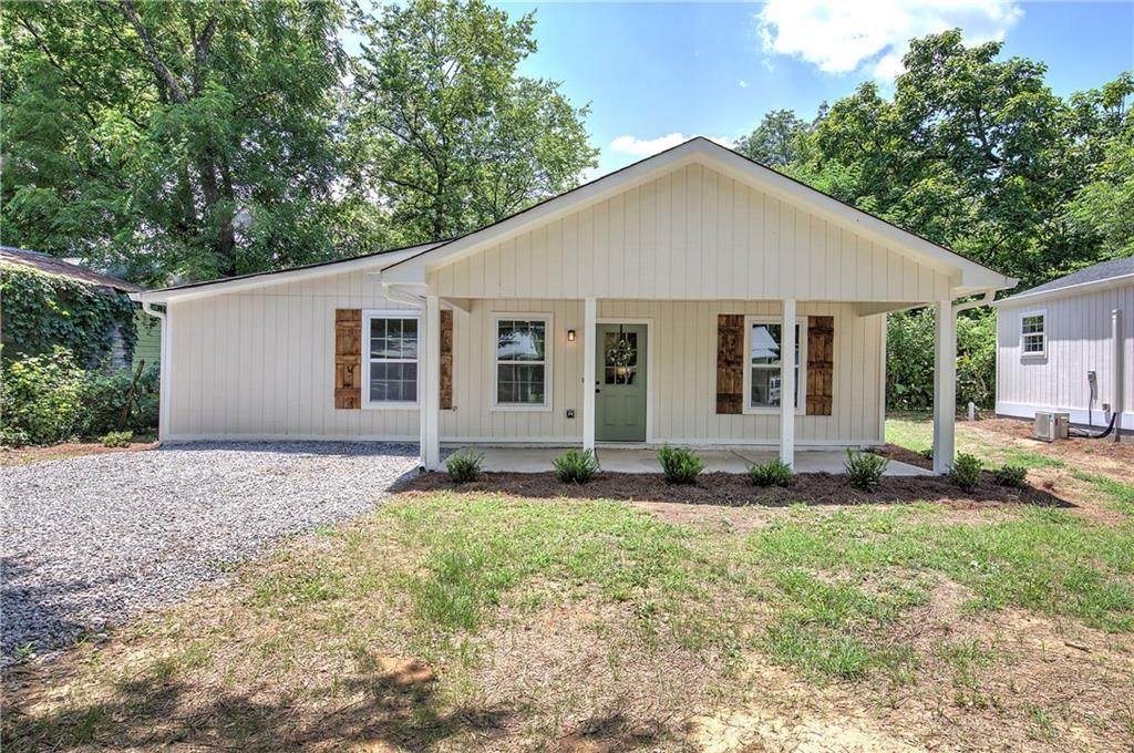 108 Fairview Drive - Photo 1