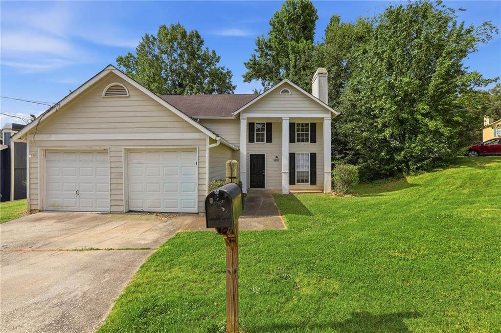 5550 Panola Place - Photo 1