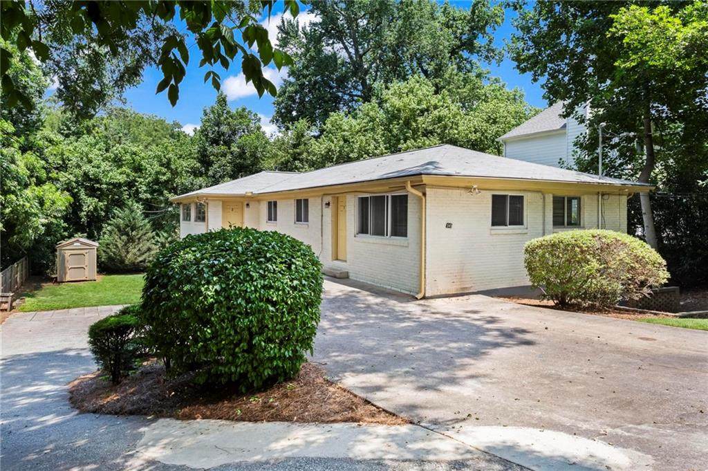545 Oakview Road - Photo 1