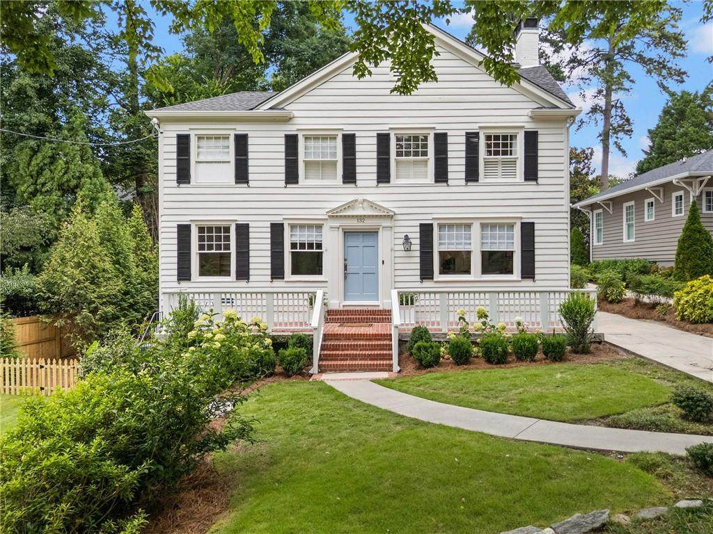 132 Peachtree Way - Photo 1