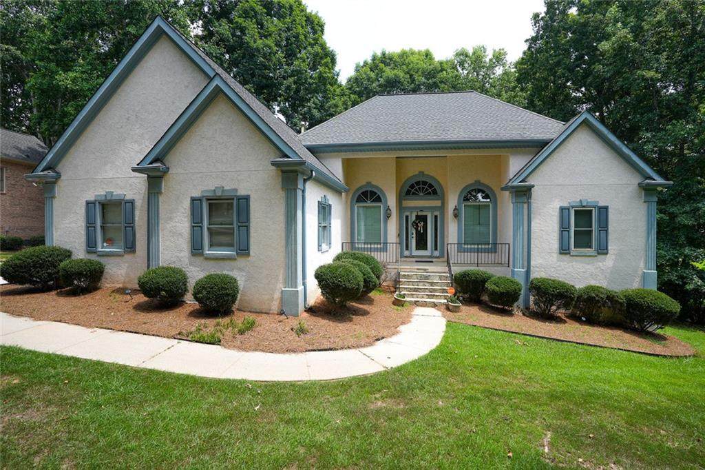 8183 Seven Oaks Drive - Photo 1