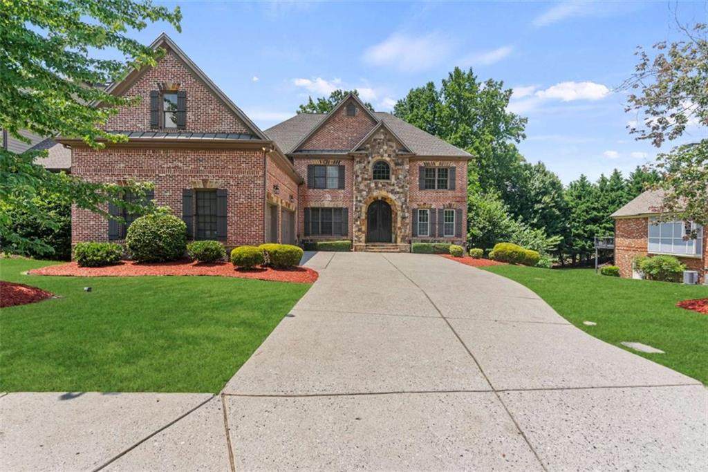 2452 Walkers Glen Lane - Photo 1