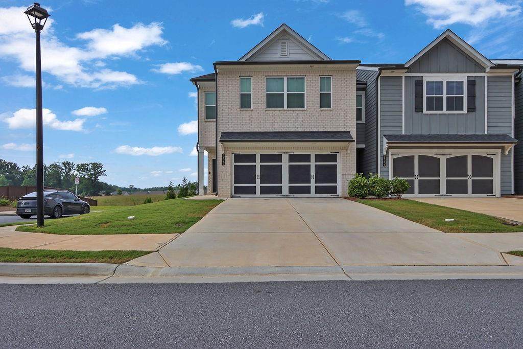 5305 Melbourne Lane - Photo 1