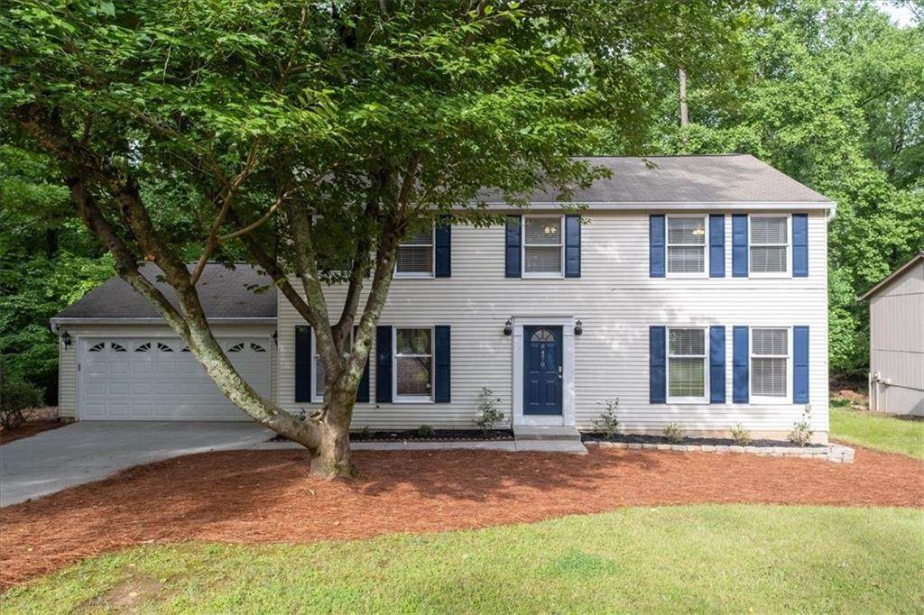 9470 Hillside Drive - Photo 1