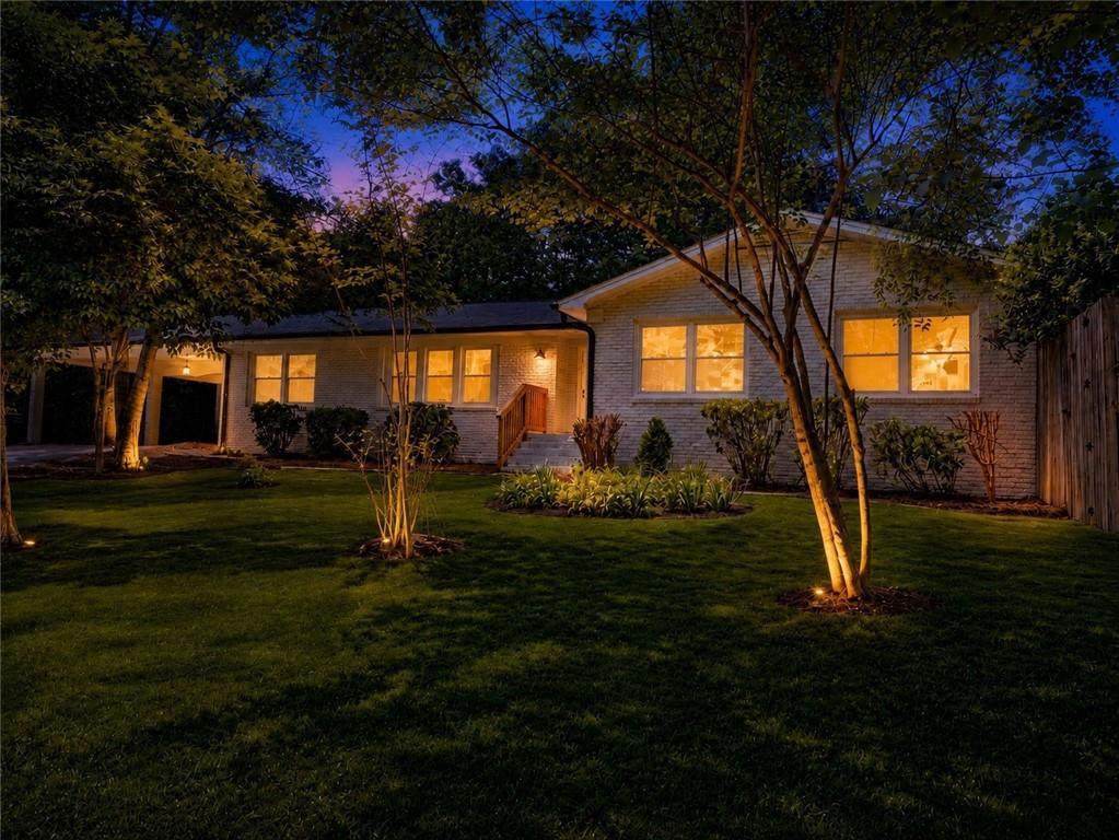 1522 Wilson Circle - Photo 1