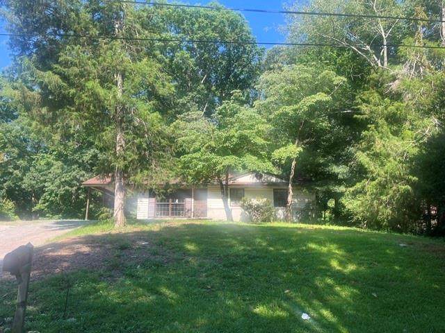411 Karen Drive - Photo 1