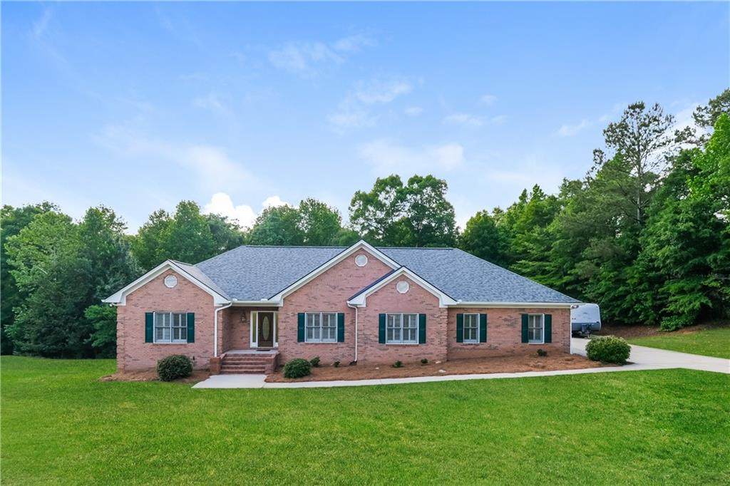 604 Clearwater Court - Photo 1