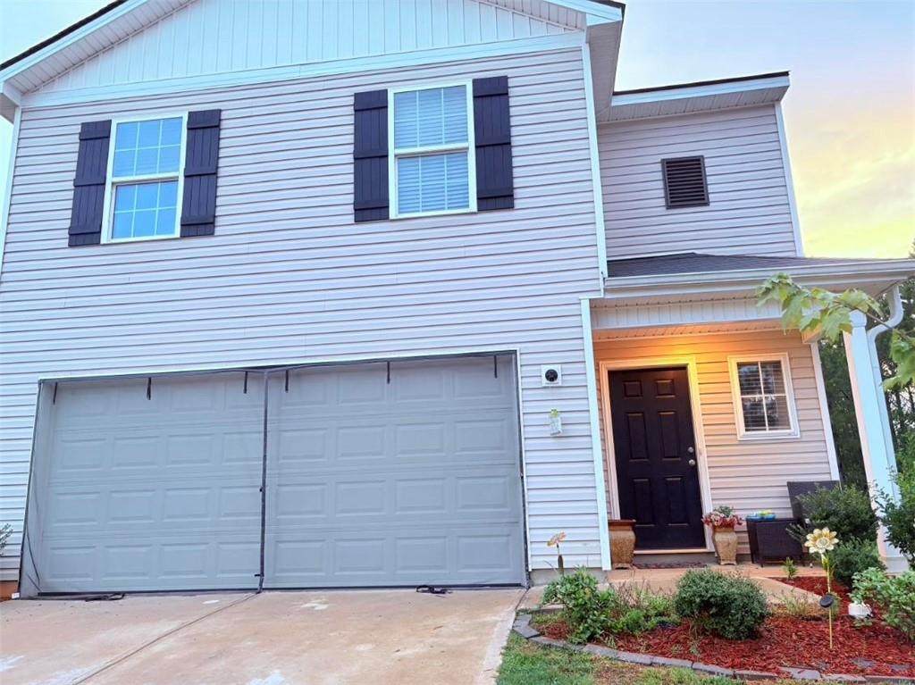 468 Hawthorn Trail - Photo 1