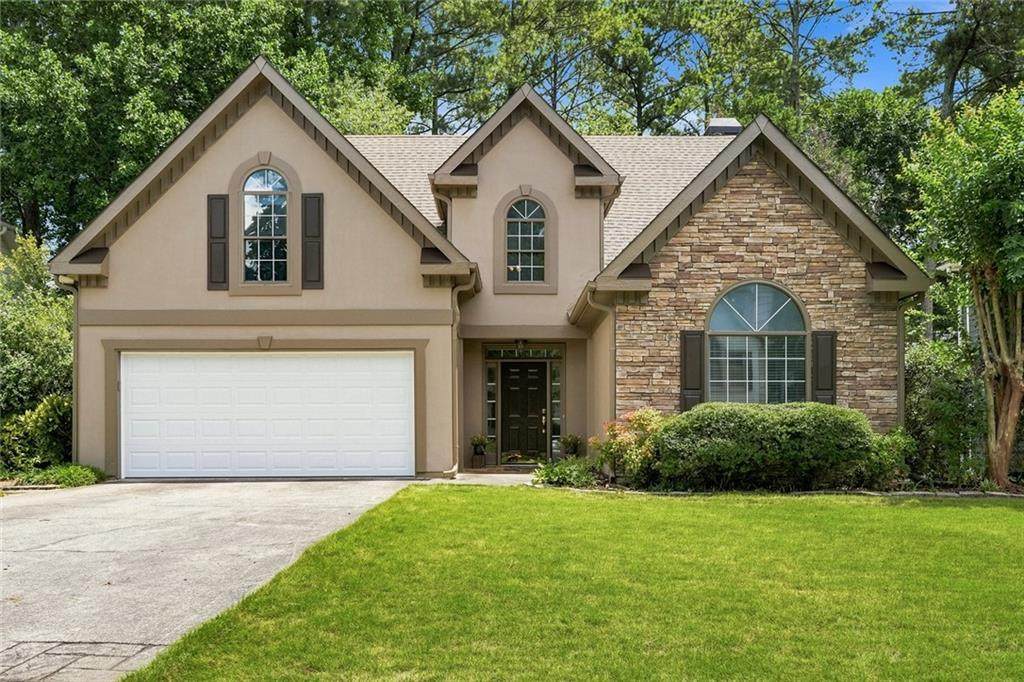 3848 Laurel Drive - Photo 1