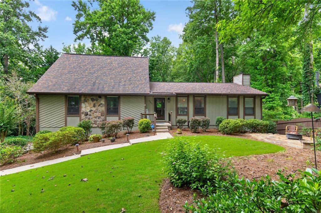 9640 Pine Thicket Way - Photo 1
