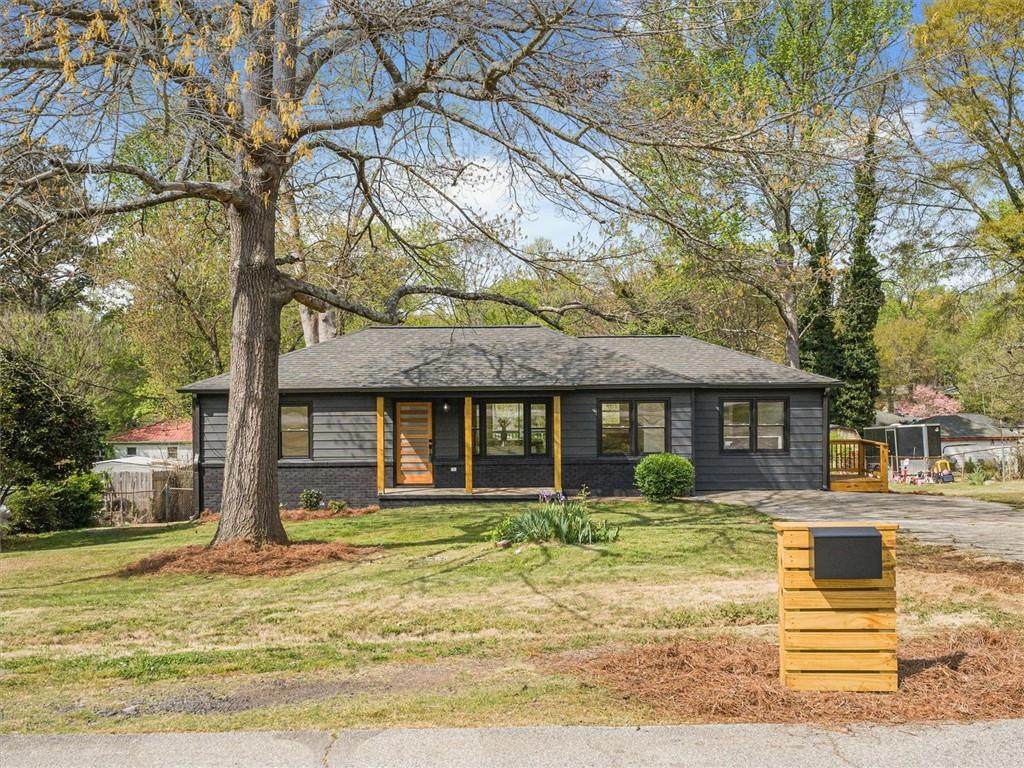 960 Pine Forest Drive - Photo 1