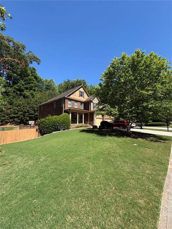 180 Village Green Court - Photo 1