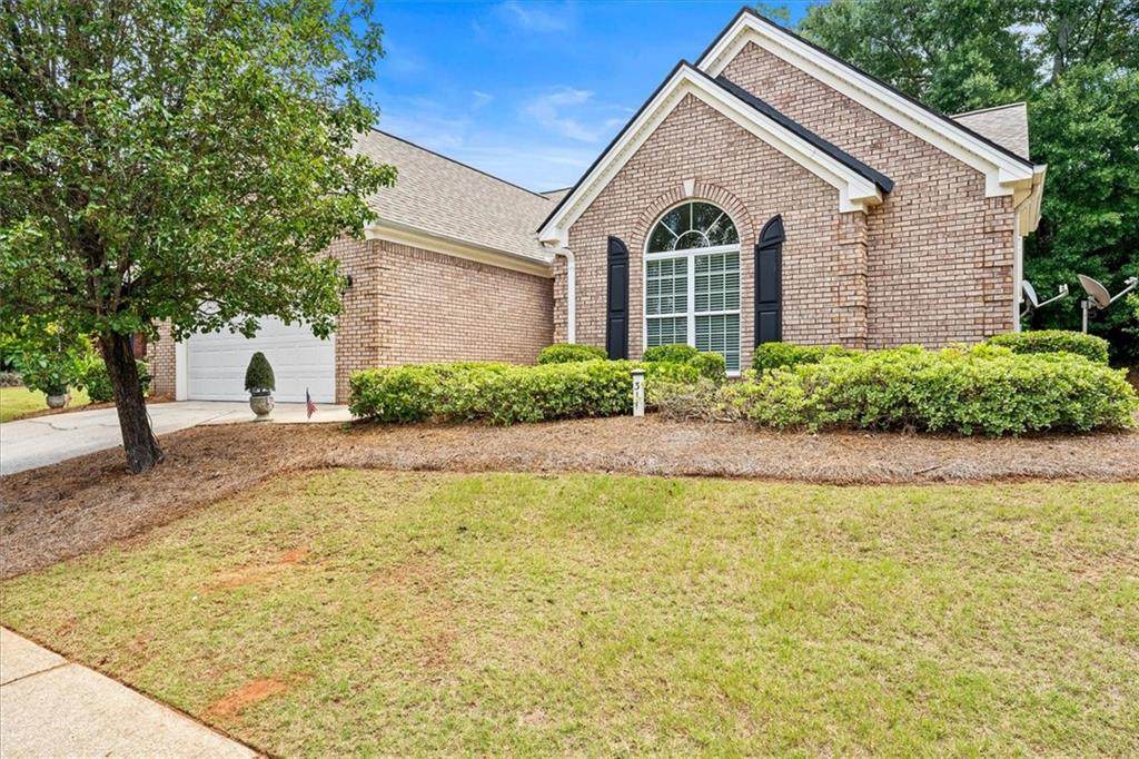 311 Crossroads Drive - Photo 1