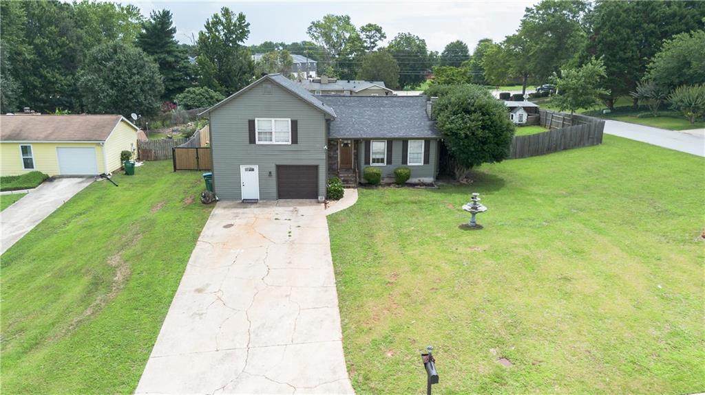 3802 Saddle Ridge Drive - Photo 1