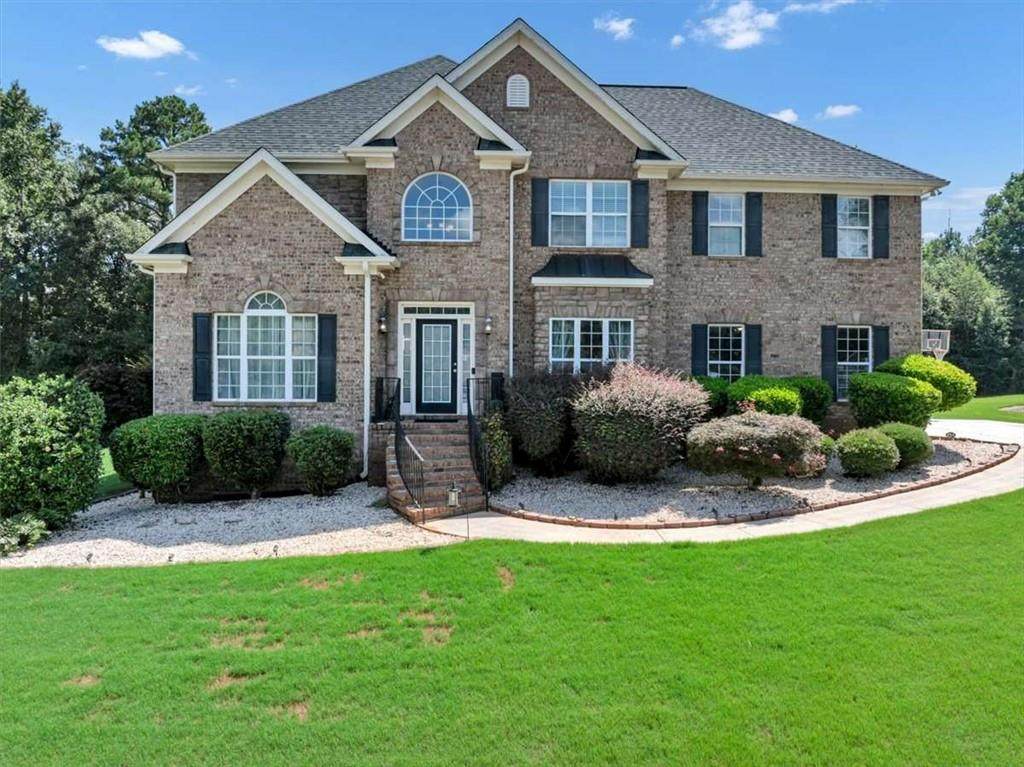 2123 Crest Wood Drive - Photo 1