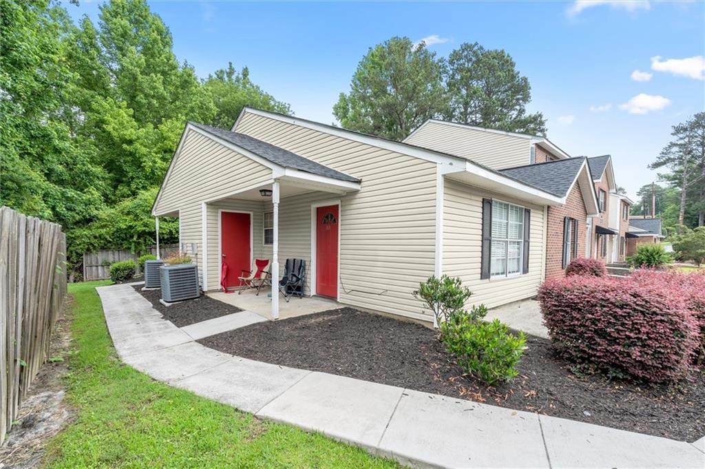 5058 Jonesboro Road - Photo 1