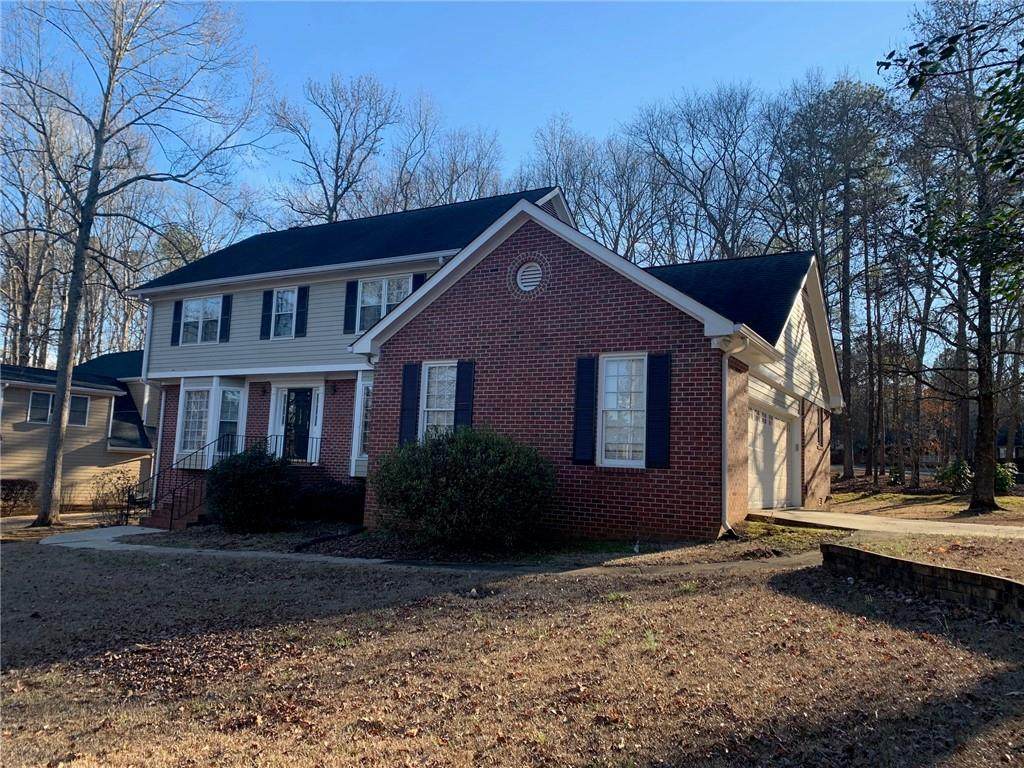 240 Huntington Road - Photo 1