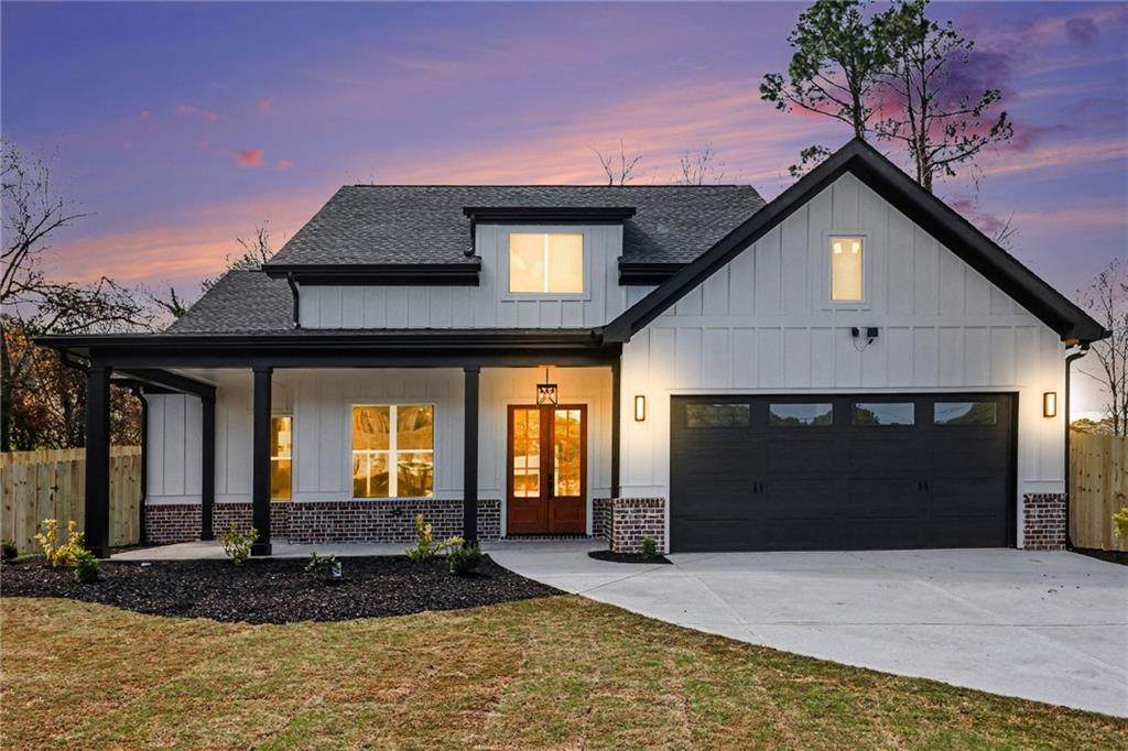 1031 Grayson Highway - Photo 1
