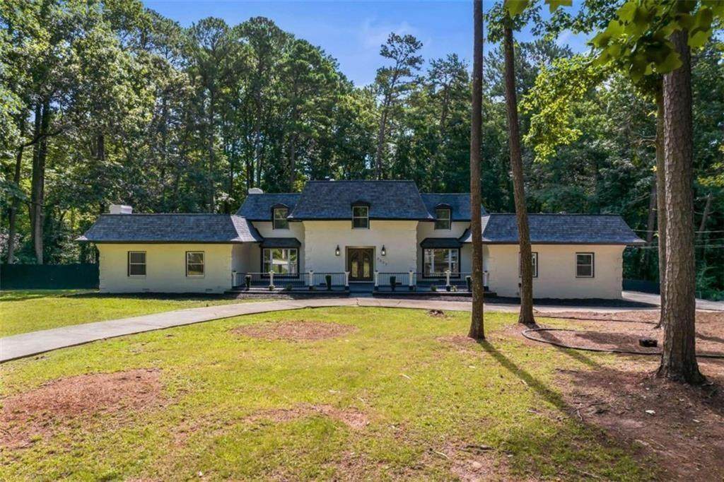 2023 Stoneleigh Drive - Photo 1