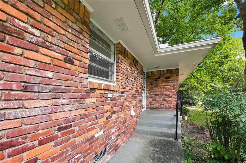 2798 Dearwood Drive - Photo 1