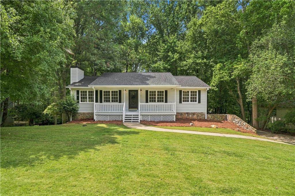 1208 Acorn Lane - Photo 1
