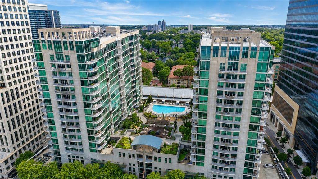 923 Peachtree Street - Photo 1