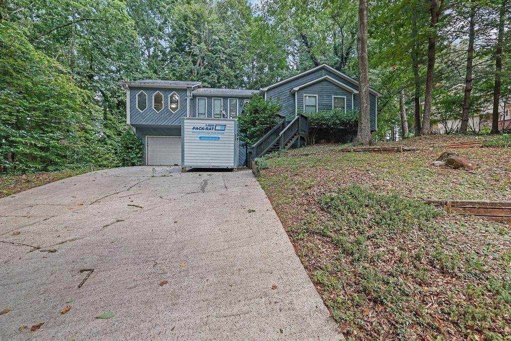 2721 Pine Cone Lane - Photo 1