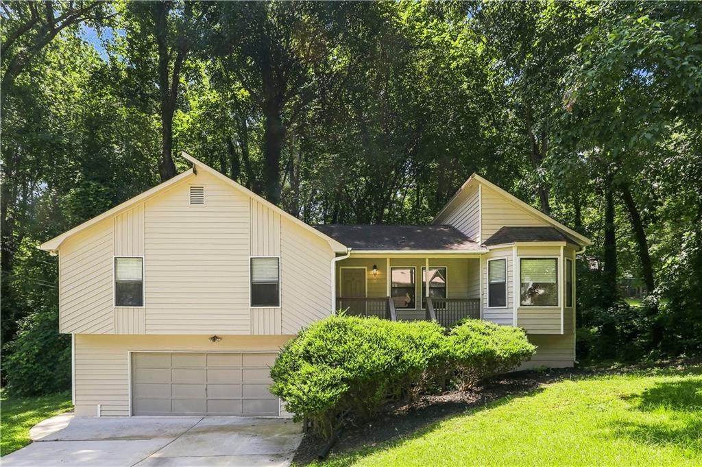 5561 Deerfield Place - Photo 1