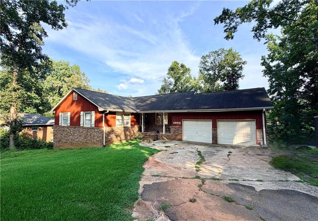 4992 Green Oak Drive - Photo 1
