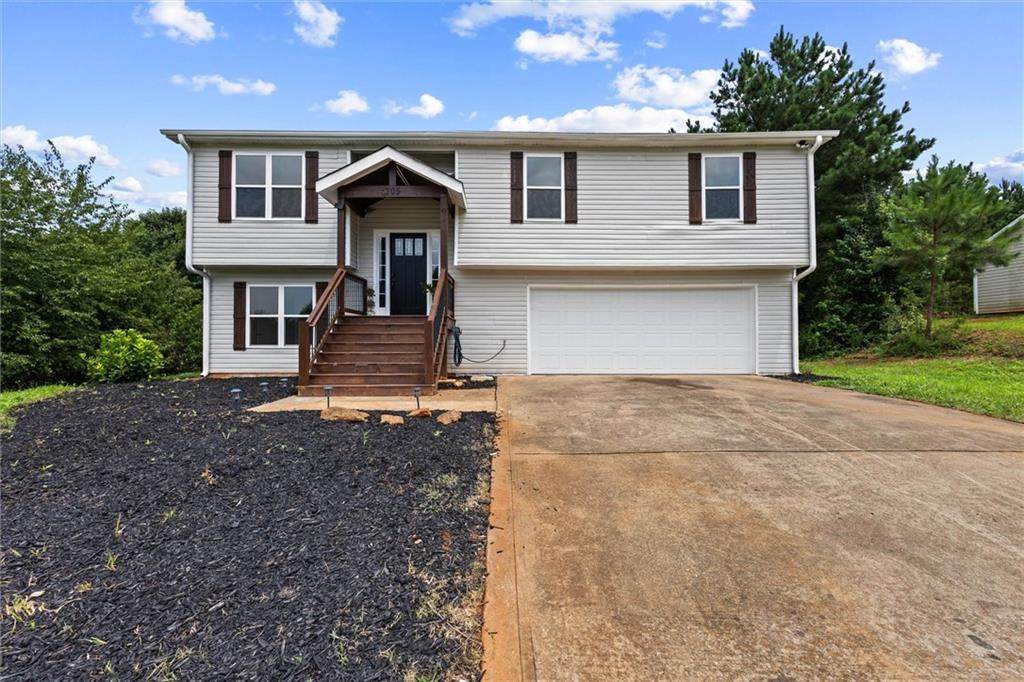 305 Hunters Trace - Photo 1