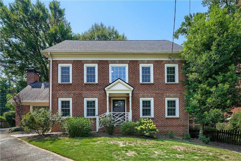 3115 Queens Walk - Photo 1
