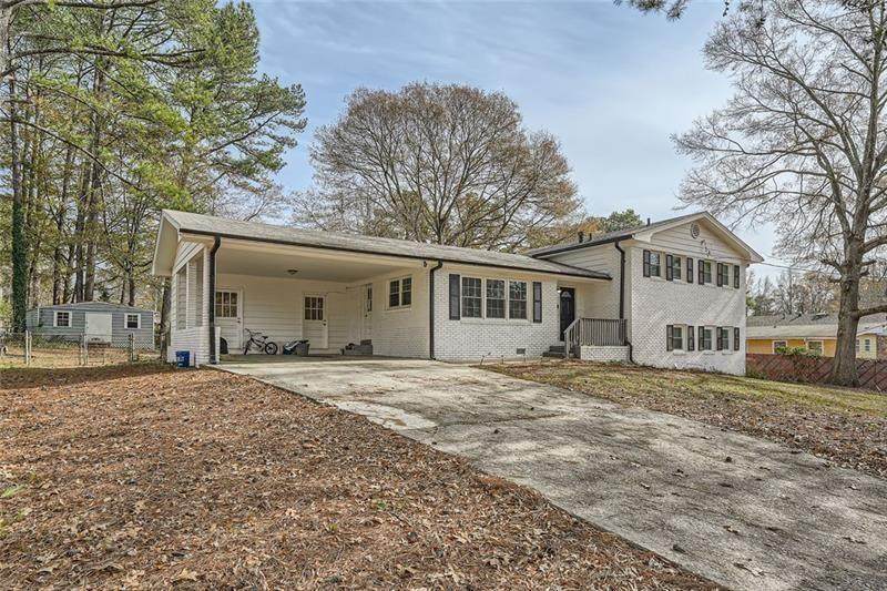 4809 Hemlock Drive - Photo 1