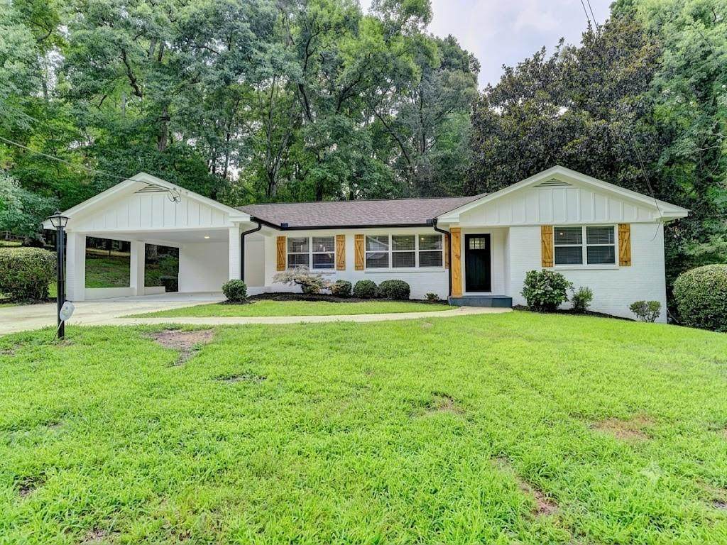 1413 Thomas Road - Photo 1