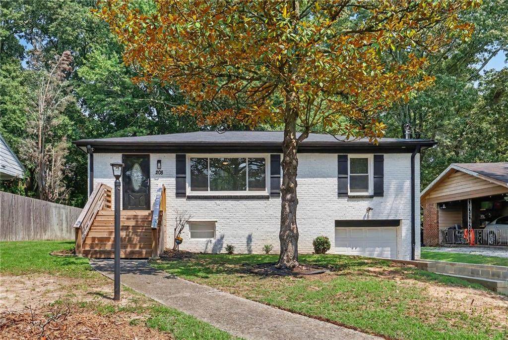 208 Silver Springs Circle - Photo 1