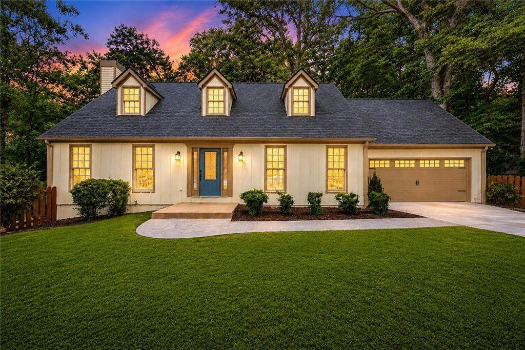 1476 Lake Drive - Photo 1