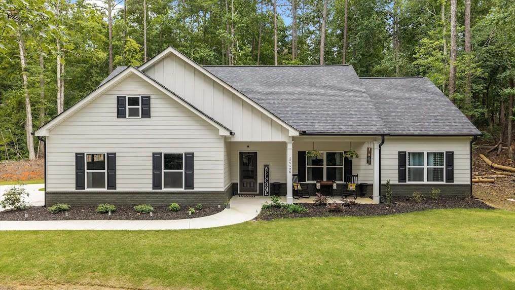 5525 Belle Meade Drive - Photo 1