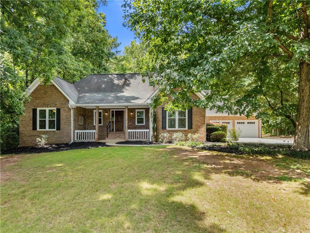 219 Darwish Drive - Photo 1