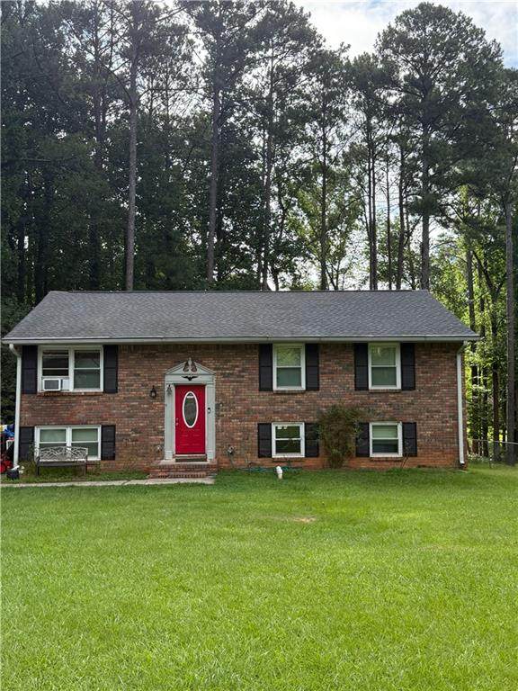 1920 Foxcroft Court - Photo 1