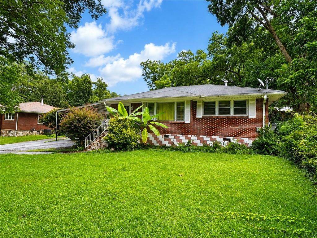 1035 Stoneybrook Road - Photo 1