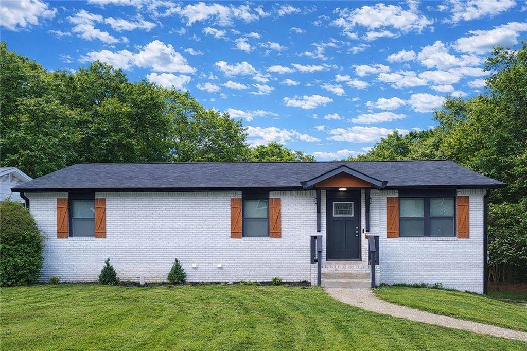 1385 Plaza Avenue - Photo 1