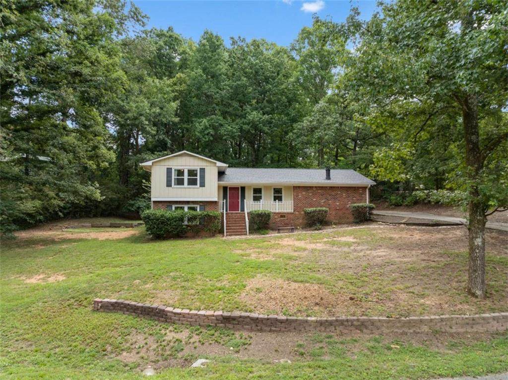 10 Thrushwood Road - Photo 1