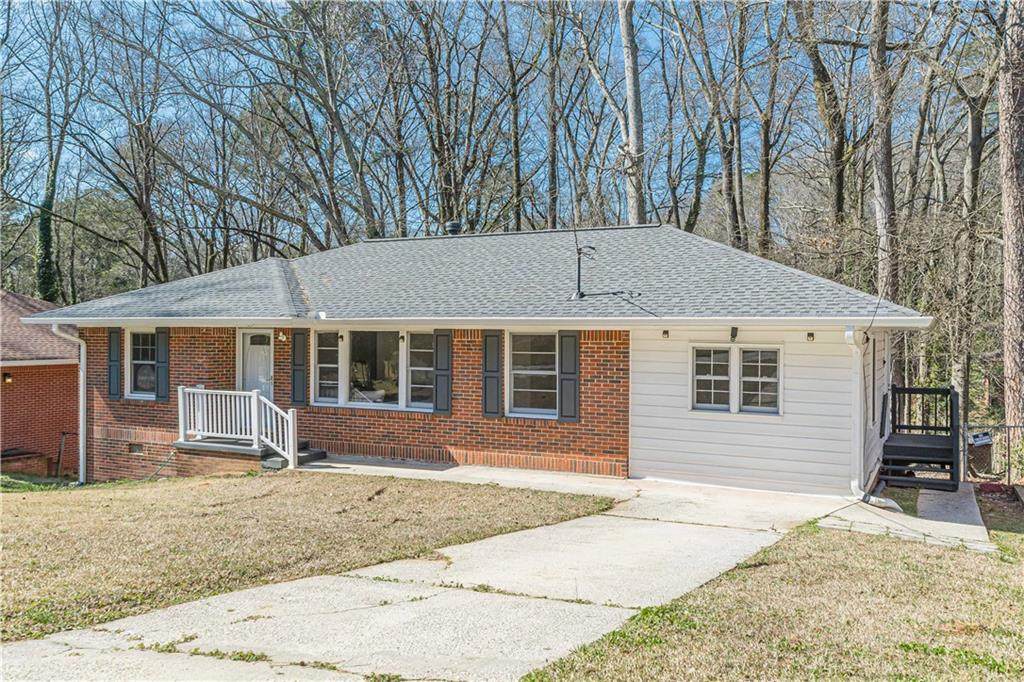 2773 Fairlane Drive - Photo 1