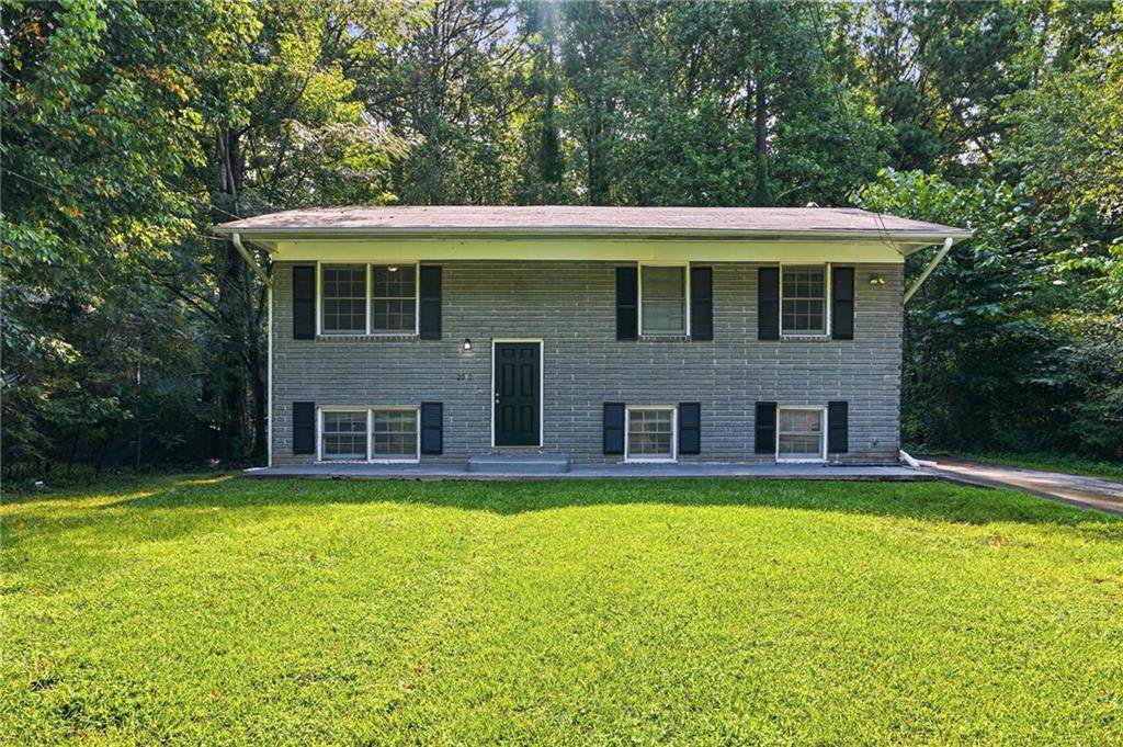 2970 Carriage Lane - Photo 1