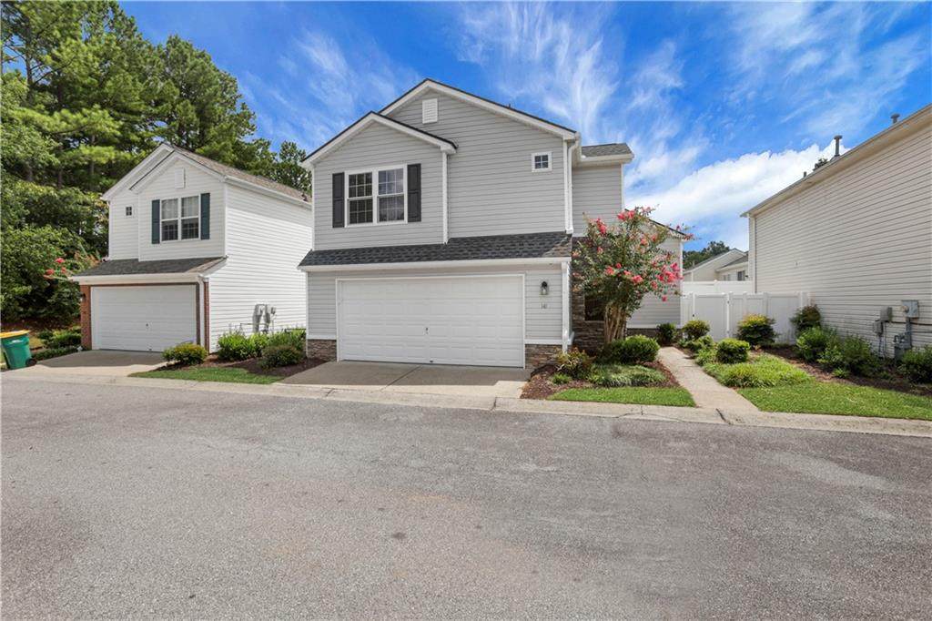 141 Oaks Place - Photo 1