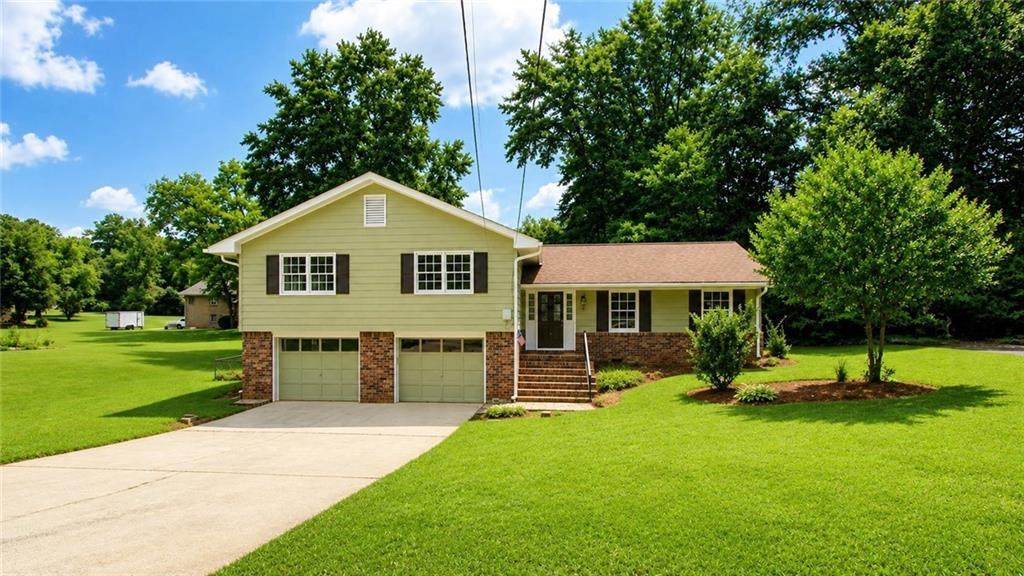 703 Foxcroft Trail - Photo 1