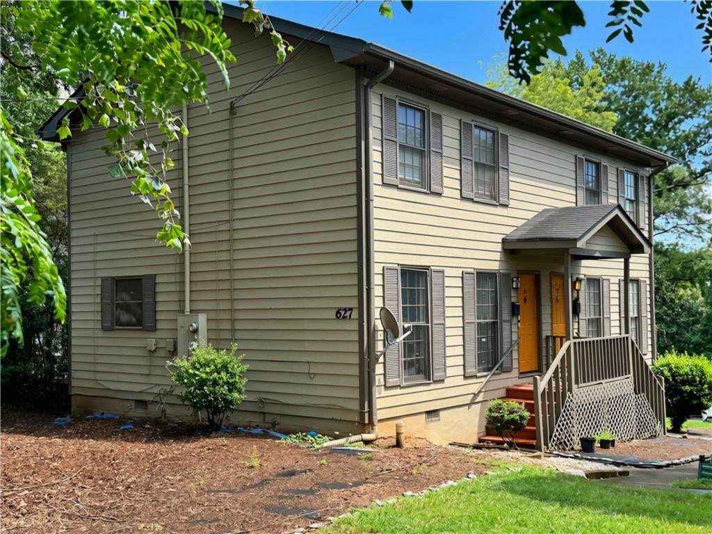 627 Delmar Avenue - Photo 1